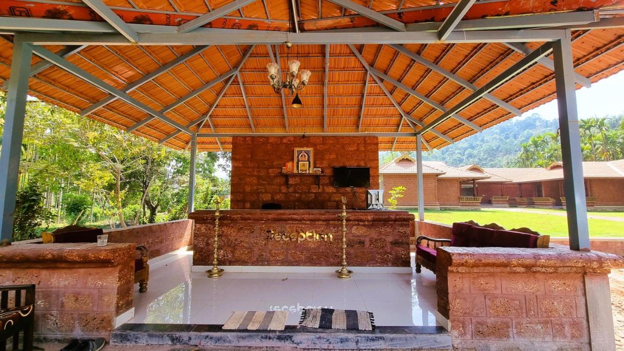 Parampara Resort By Malnadstays Kalasa Esterno foto