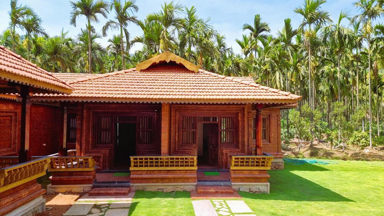 Parampara Resort By Malnadstays Kalasa Esterno foto